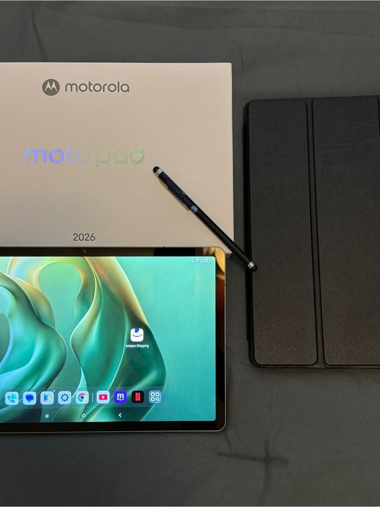 Motorola Other - New 2026 Moto Pad with 6 MONTHS service Inc + New Folio case / Stylus for Moto !